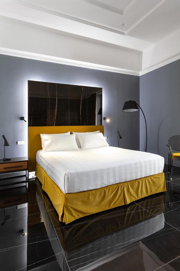 Hotel Poerio 25 Boutique Stay Nápoly Kültér fotó